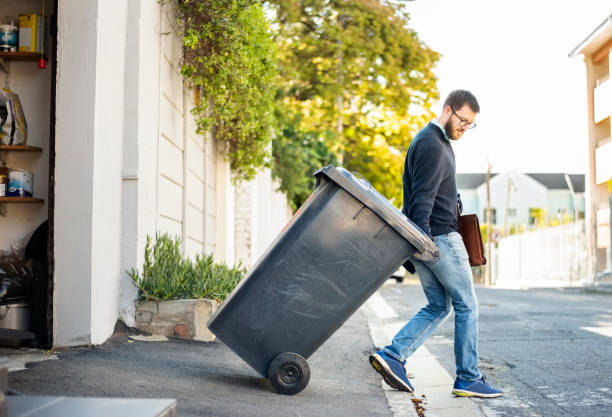 Professional Junk Removal in Lake Winnebago, MO